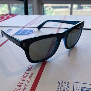 Marc Jacobs Iridescent Blue Sunnies